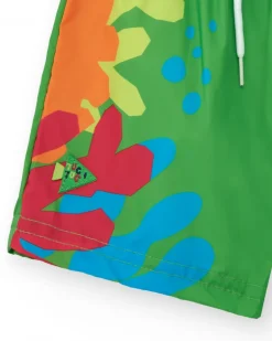Bermuda de baño para niño en verde con tiburón y aleta