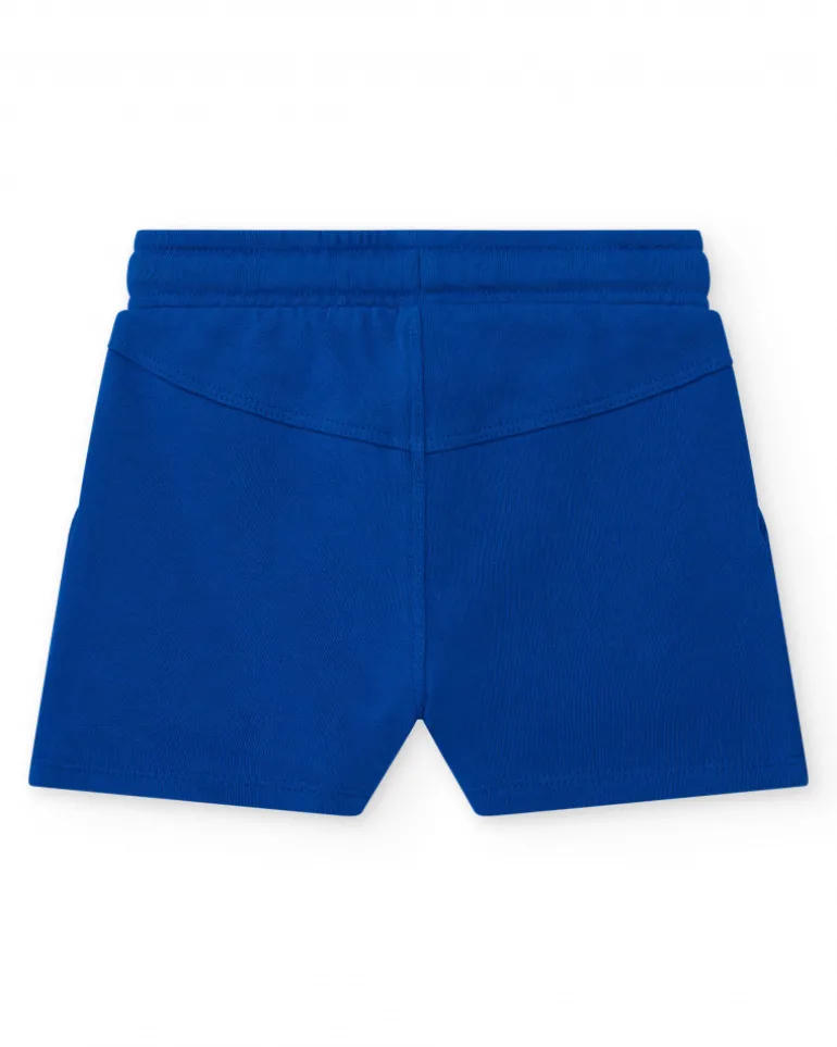 Bermuda para niño en azul con cintura ajustable y parche bordado