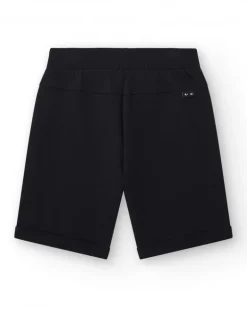 Bermudas para niño en negro con cintura ajustable y bolsillos