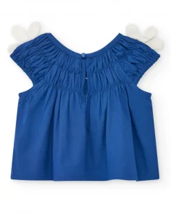 Camisa para niña en azul con flores y fruncido