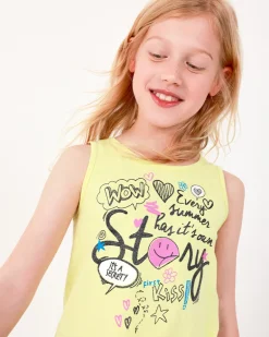 Camiseta para niña en amarillo sin mangas y decorada con mensaje