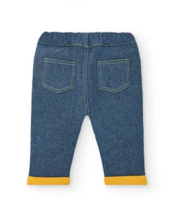 Conjunto de camiseta y pantalón para niño en amarillo y azul con estampado de gatitos, colección
