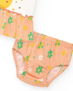 Conjunto para niña con blusa salmón y braguita amarilla con bordados