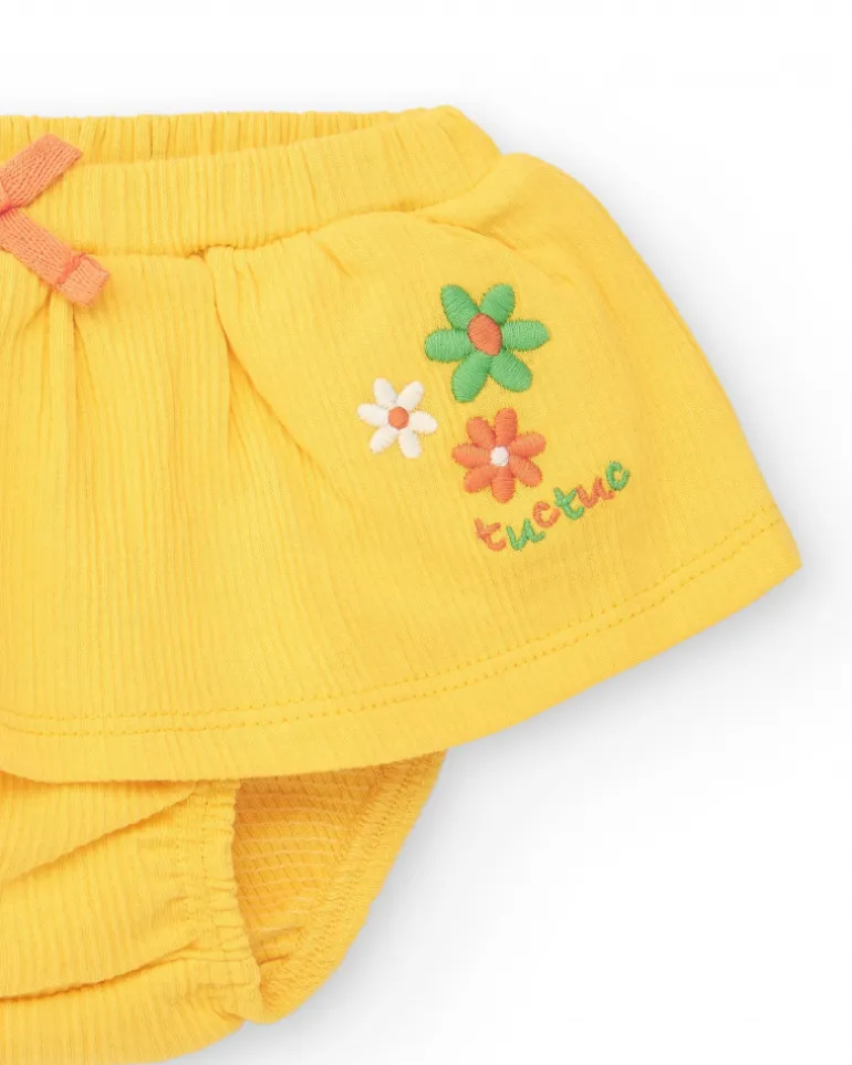 Conjunto para niña con blusa de flores y braguita amarilla