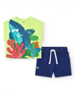 Conjunto para niño con camiseta de tiburón y short azul