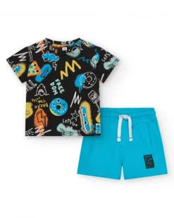 Conjunto para niño con camiseta negra y short turquesa