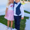 Pantalón azul marino de plana para niño con bolsillos y cintura ajustable
