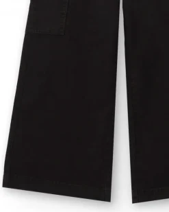 Pantalón cargo en negro con cinturón colección Rebel Dreamers
