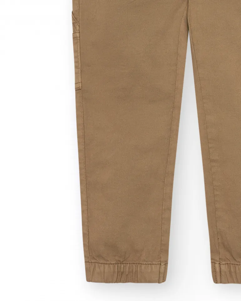 Pantalón jogger caqui para niño colección Pet Friendly Town