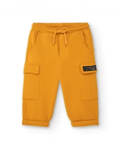 Pantalón para niño en color mostaza con bolsillos cargo colección Super Natural