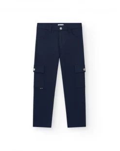 Pantalón para niño en negro con cintura elástica y bolsillos laterales