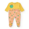 Pelele amarillo para niña con manzana bordada y parte rosa floral