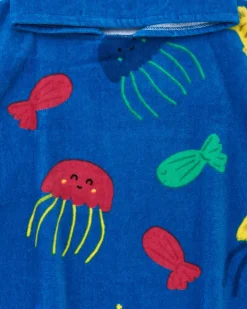Toalla-poncho para niño color azul con estampado y capucha