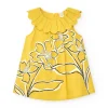 Vestido amarillo sin mangas para niña con estampado floral y cuello volante